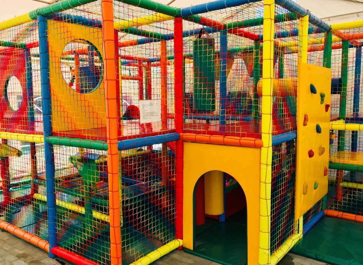 Domki I Apartamenty Caloroczne Koliber Władysławowo エクステリア 写真